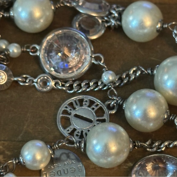 Henri Bendel silver tone multi strand pearls & crystals bracelet - Picture 5 of 9